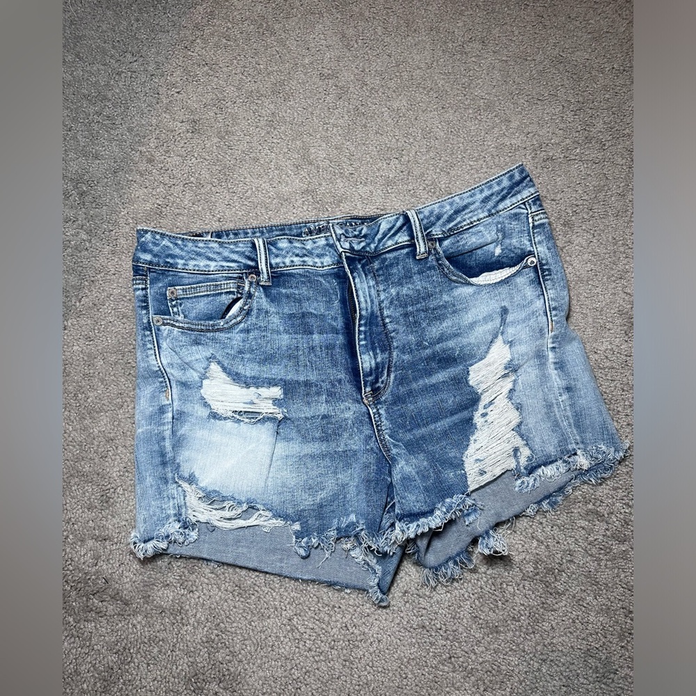 American Eagle Shorts size 18